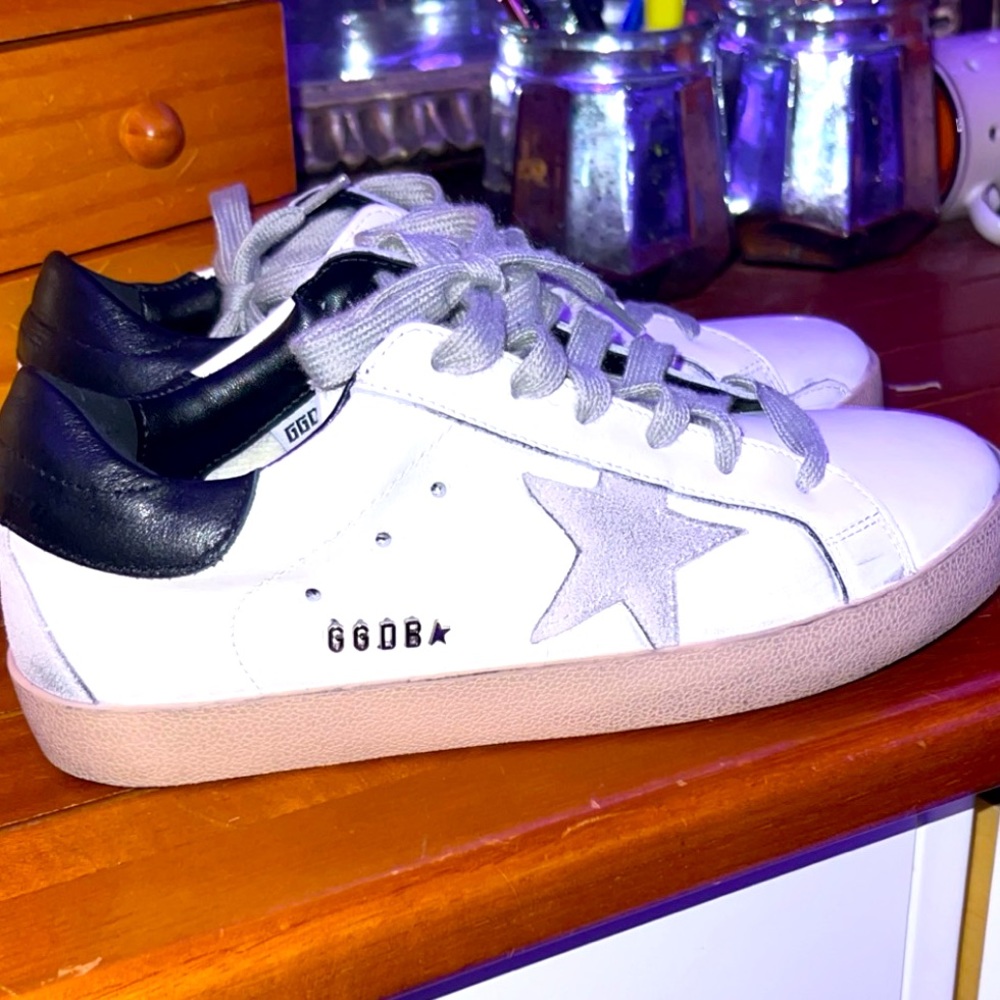 Golden Goose Sneakers W8